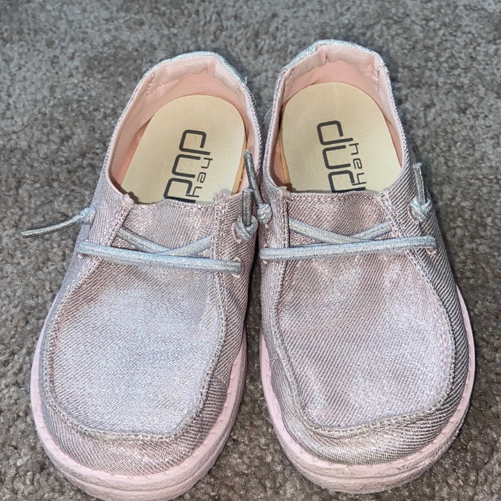 Wendy toddler sparkly hey dudes